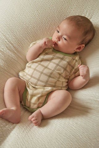 Newborn Cotton Mesh Bodysuit (0-12M)