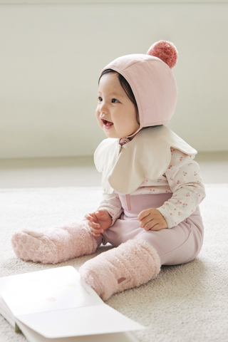 [Set] Winter Bonnet & Booties Set