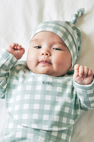 Konny Bib Round