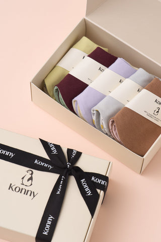 Konny Bib Reversible 5-Piece Gift Set