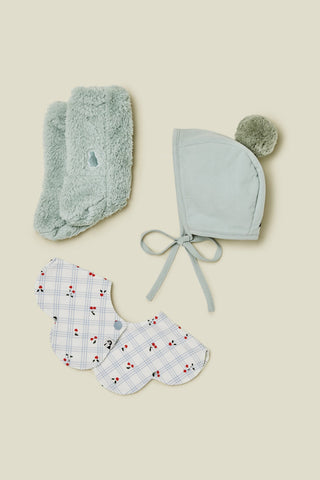 Winter Bonnet & Booties & Bib Set