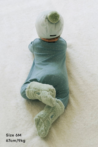 Winter Bonnet & Booties & Bib Set